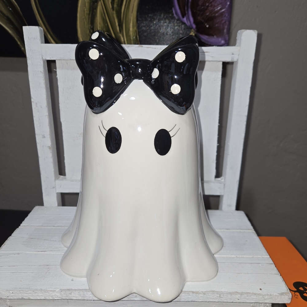 Cute Ghost with Polka Dot Bow